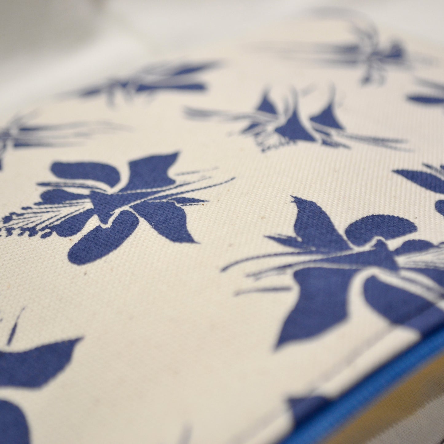 Pochette Coton Motif Ancolia